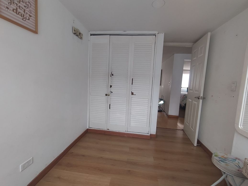 Apartamento de 4 alcobas en venta en Campin Occidental, Bogotá, 193 m² · foto 3 de 18