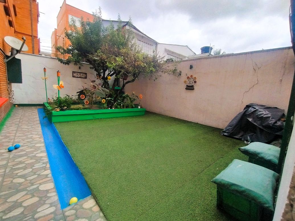 Apartamento de 4 alcobas en venta en Campin Occidental, Bogotá, 193 m² · foto 11 de 18
