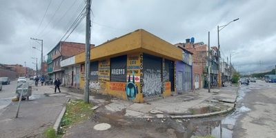 ¡ATENCIÓN INVERSIONISTAS, DESARROLLADORES Y VISIONARIOS DEL SECTOR INMOBILIARIO!
¿Estás buscando una propiedad en un punto de altísima visibilidad, alto flujo vehicular y con retorno asegurado?
¡Esta es tu oportunidad de oro! - Ubicación estratégica y altamente codiciada:
Tenemos en venta una espectacular propiedad esquinera ubicada en Venecia Occidental, sobre la Avenida Boyacá, a pasos de la Autopista Sur — ¡una zona con conexión total, movilidad garantizada y valorización constante!

 Ficha técnica que grita DESARROLLO:
 120 m² de lote
 3 locales comerciales actualmente construidos y generando renta inmediata
 Uso del suelo mixto con potencial de desarrollo de 3 hasta 6 pisos
 Ideal para comercio, vivienda multifamiliar, oficinas, consultorios o proyecto mixto
 Entrega inmediata
 Documentación al día, sin ningún gravamen. ¡Compra segura y sin dolores de cabeza!
Contáctame YA MISMO. Solo necesitas tomar una decisión inteligente y dar el primer paso.