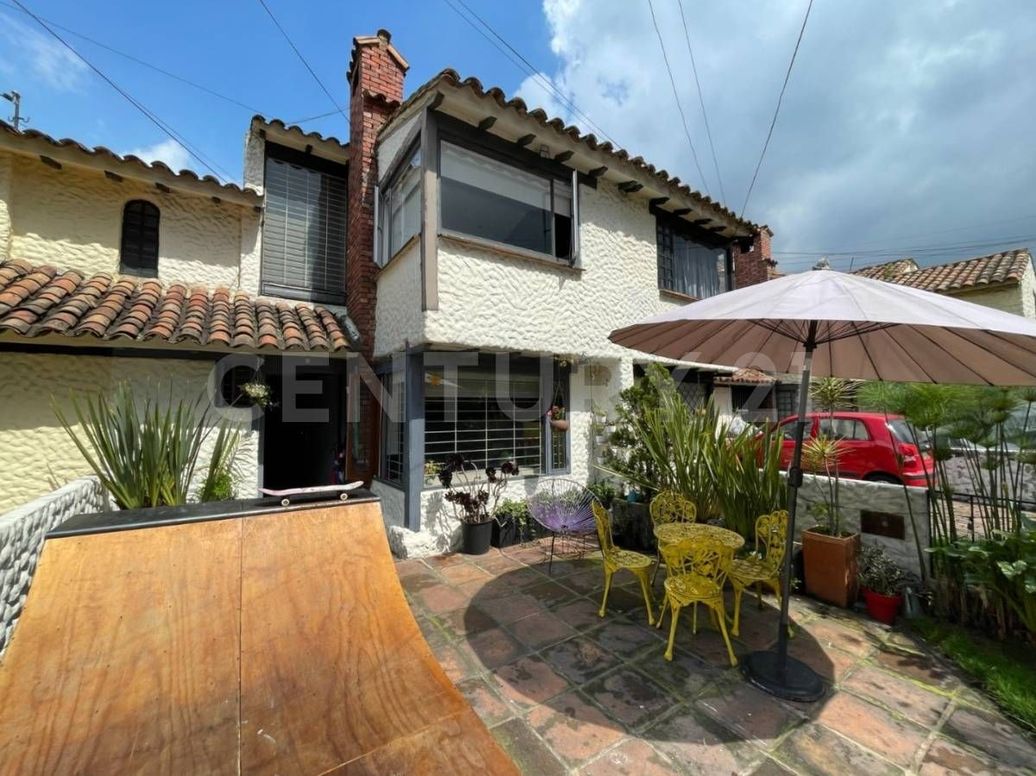 Casa de 3 alcobas en venta en Puente Largo, Bogotá, 210 m² · foto 3 de 19
