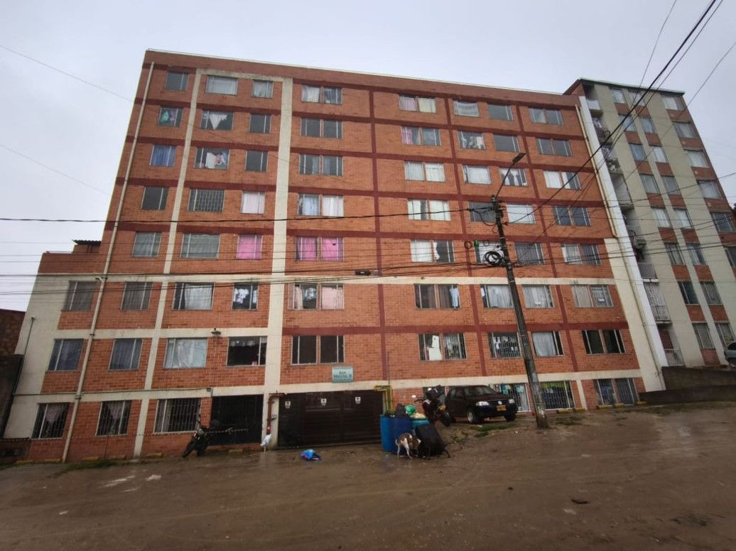 Apartamento de 2 alcobas en venta en La Flora, Bogotá, 35 m² · foto 5 de 16