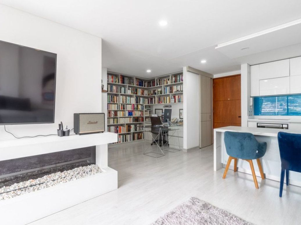 Apartamento de 2 alcobas en venta en María Cristina, Bogotá, 93 m² · foto 4 de 20