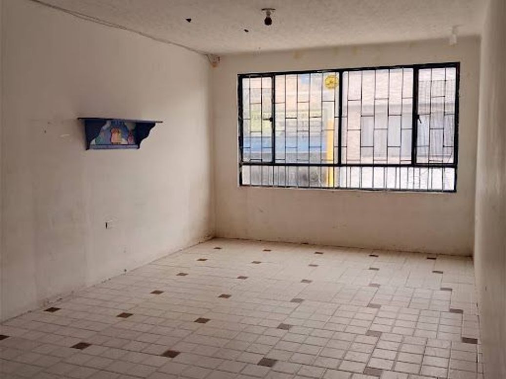 Casa de 11 alcobas en venta en San Francisco, Bogotá, 335 m² · foto 3 de 20
