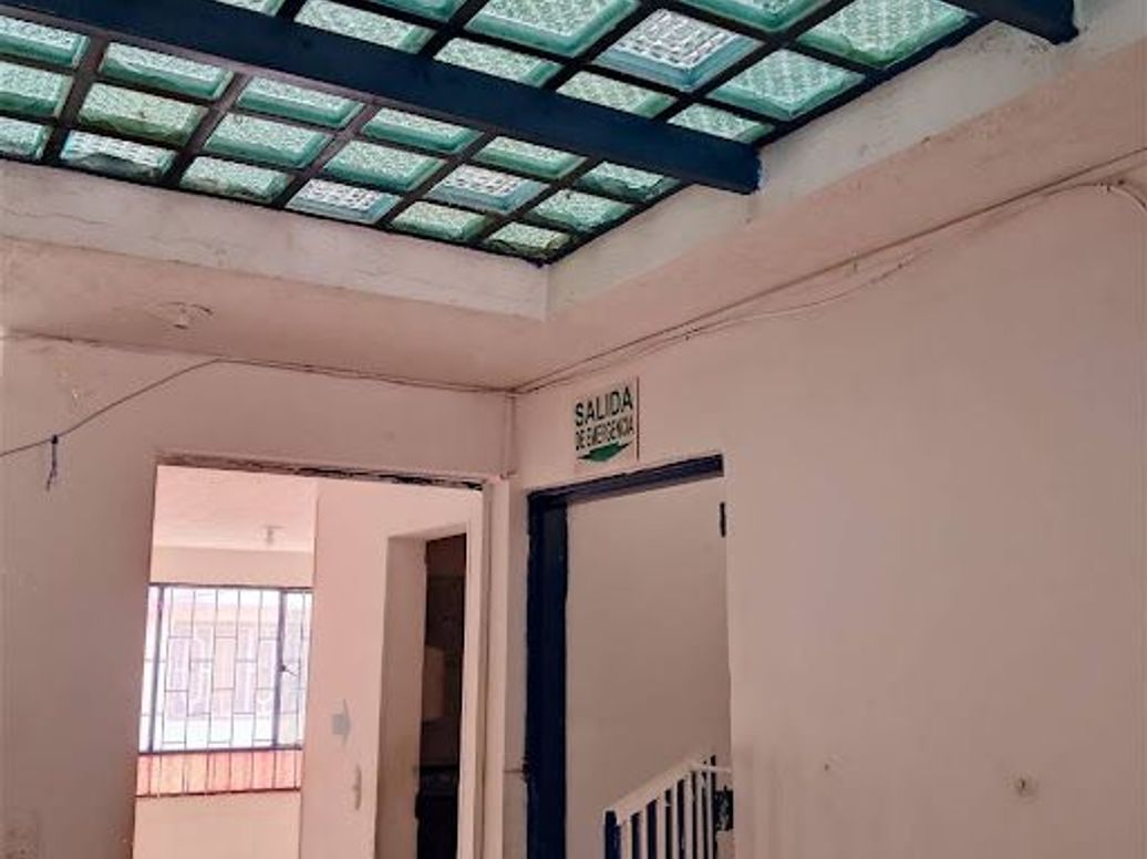 Casa de 11 alcobas en venta en San Francisco, Bogotá, 335 m² · foto 18 de 20
