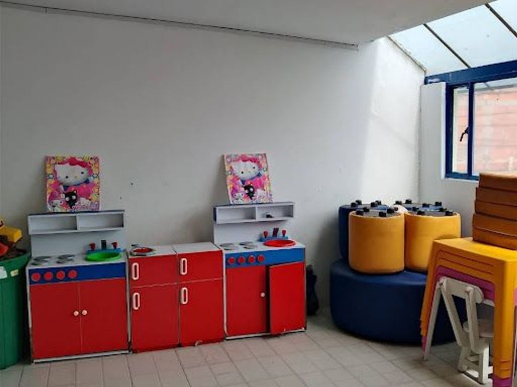 Casa de 11 alcobas en venta en San Francisco, Bogotá, 335 m² · foto 12 de 20