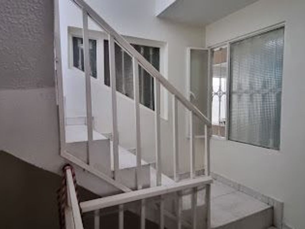 Casa de 9 alcobas en venta en Boita, Bogotá, 336 m² · foto 3 de 15