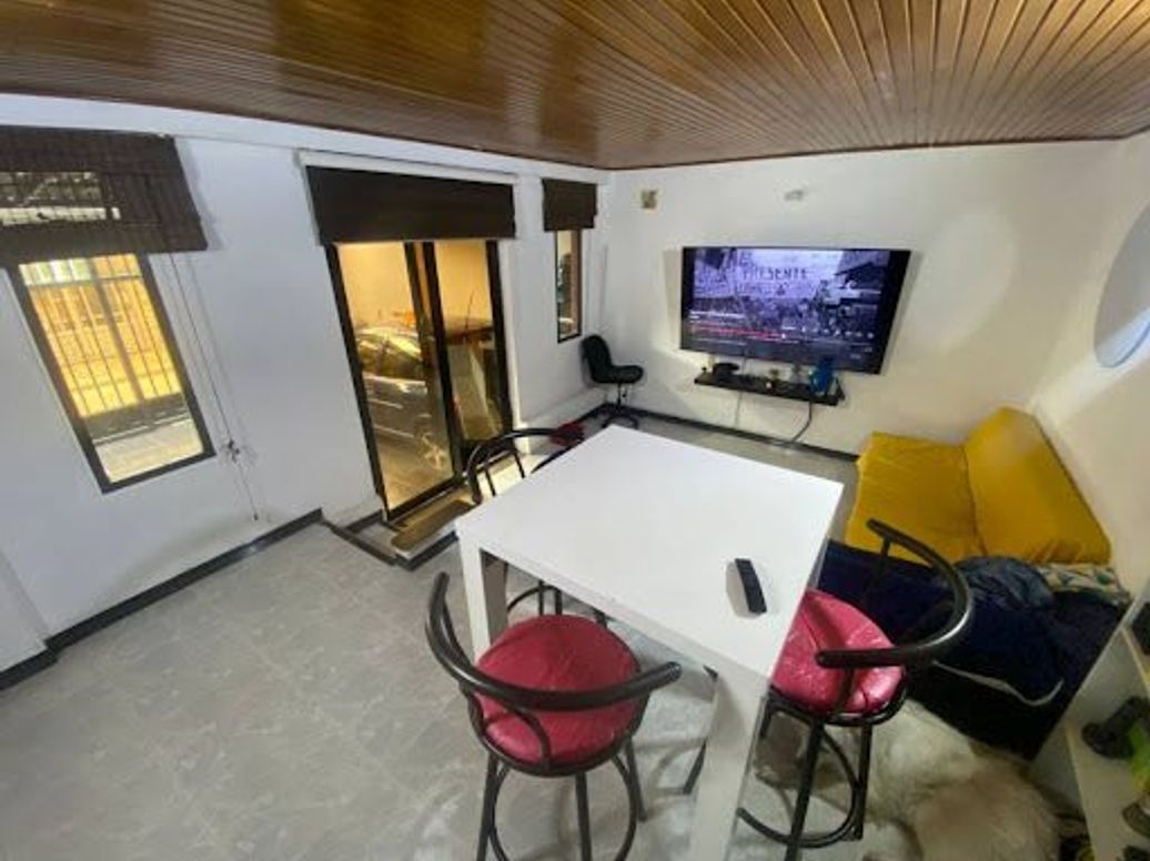 Casa de 3 alcobas en venta en Timiza, Bogotá, 170 m² · foto 3 de 20