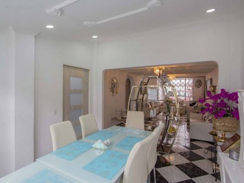 Casa de 8 alcobas en venta en Americas Occidental, Bogotá, 280 m² · foto 20 de 20