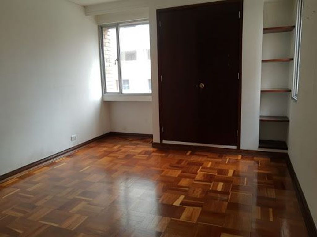 Apartamento de 4 alcobas en venta en Teusaquillo, Bogotá, 150 m² · foto 7 de 19
