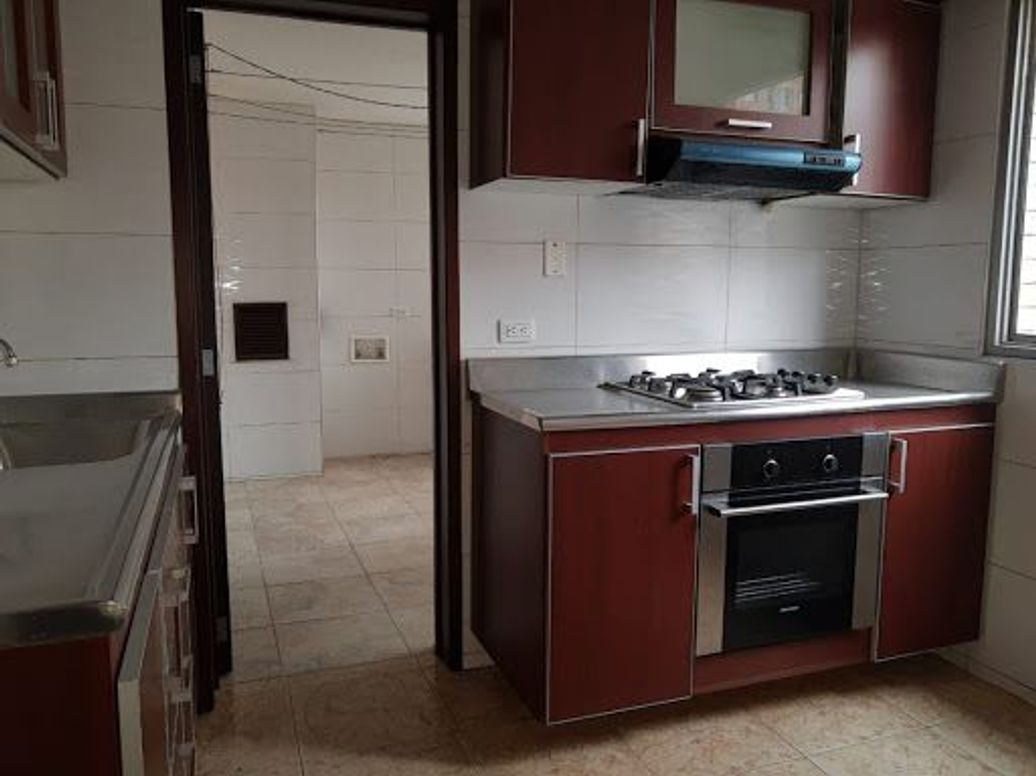 Apartamento de 4 alcobas en venta en Teusaquillo, Bogotá, 150 m² · foto 5 de 19