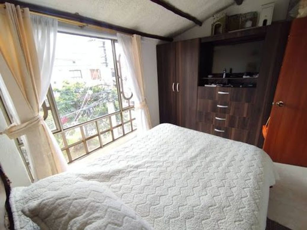 Casa de 3 alcobas en venta en Villas De Granada, Bogotá, 94 m² · foto 10 de 20