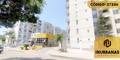 CÓDIGO INTERNO: 27266. APARTAMENTO CONSTA DE COCINA SEMI-INTEGRAL, SALA COMEDOR, CONEXIÓN PARA AIRES, BAÑO SOCIAL, BALCÓN, RED CABLEADA, PISO EN CERÁMICA, CIELO RASO DRYWALL. EL CONJUNTO CUENTA CON VIGILANCIA 24/7, PARQUE INFANTIL, PARQUEADERO DE VISITANTES, PISCINA, SALÓN SOCIAL, CANCHA DE FÚLBOL, GARAJE DECUBIERTO, ASCENSOR, CITÓFONO. CERCA A VÍA PRINCIPAL, COLEGIOS, SUPERMERCADOS, TRANSPORTE PÚBLICO.