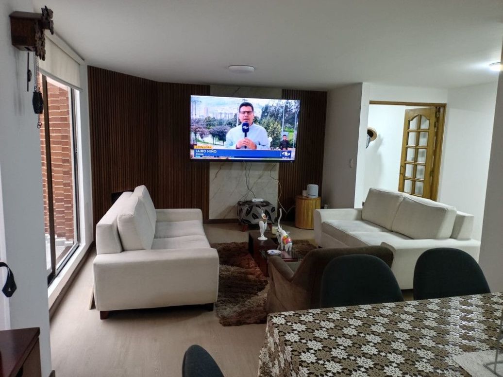 Apartamento de 3 alcobas en venta en La Calleja, Bogotá, 136 m² · foto 4 de 20