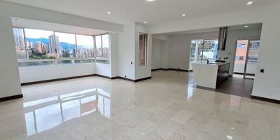 Apartamento en arriendo en Medellín, ubicado en el barrio LAS LOMAS No.2, sector El Poblado, Antioquia. Este inmueble, con estrato 6, se encuentra en el piso 8 y ofrece 160 m² de espacio. Cuenta con 3 habitaciones y 4 baños, ideal para quienes buscan comodidad. Además, incluye 2 parqueaderos, una característica valorada en la zona. El canon de arriendo es de $7.000.000. Una opción atractiva en Medellín para vivir en un sector consolidado. Para más detalles o para agendar una visita, contáctenos por WhatsApp, quiero que me contacten o consulte los teléfonos.