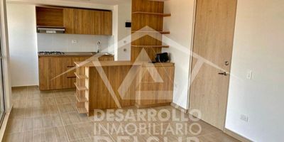 Apartamento en venta para estrenar, 3 alcobas, 3 closet, sala comedor,3 baños , cocina integral, zona de ropas.
Unidad cerrada con portería 24 horas, piscina cubierta, gimnasio, mini golf, zona bbq, mini bolos, piscinas al aire libre, sauna, turco, jacuzzi, cancha múltiples, salón de video juegos, sala de cine, vista panorámica desde su balcón. Zonas comunes aún en construcción.
Sector con rutas de acceso, supermercados, zonas verdes, zonas deportivas, colegios.
Arrendamientos 3156901885 www.desarrolloinmobiliariodelsur.com