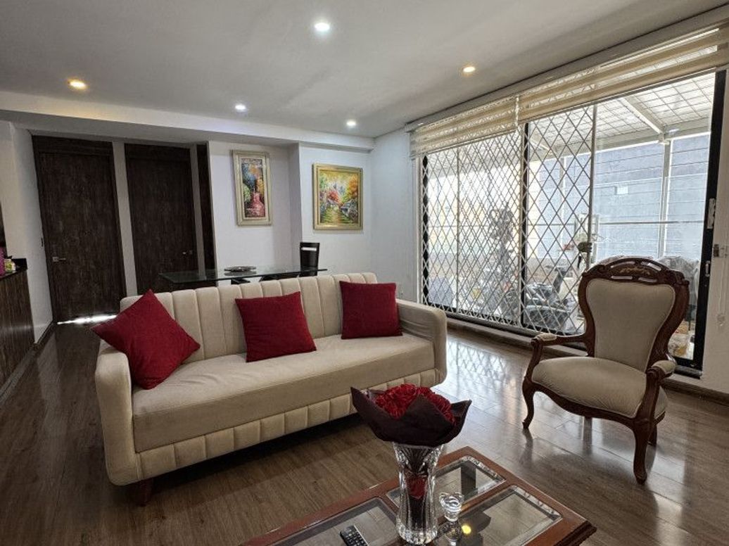Apartamento de 2 alcobas en venta en Nicolas De Federman, Bogotá, 105 m² · foto 2 de 20