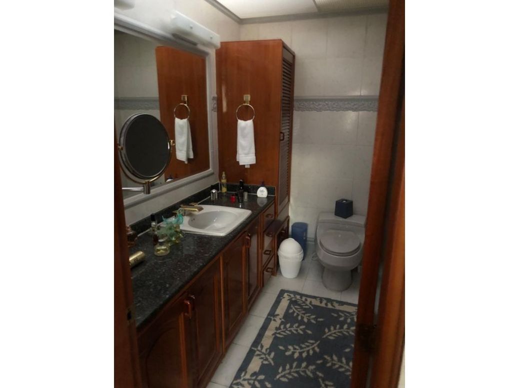 Casa de 4 alcobas en venta en Club De Los Lagartos, Bogotá, 268 m² · foto 9 de 9