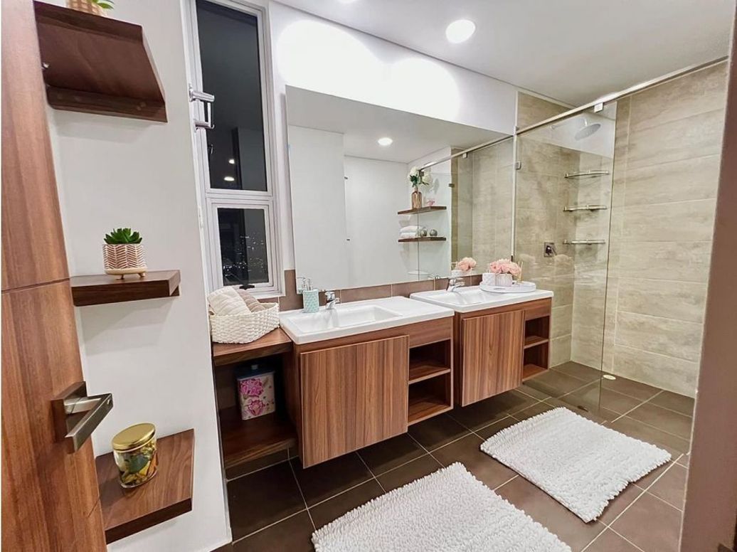 Apartamento de 3 alcobas en arriendo en Samper Mendoza, Bogotá, 137 m² · foto 8 de 17
