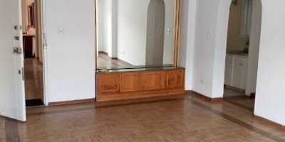 ¡DESCUBRE ESTE HERMOSO REFUGIO EN NICOLÁS DE FEDERMÁN! APARTAMENTO INTERIOR EN PRIMER PISO, TOTALMENTE REMODELADO, 108 M² DE CONFORT Y ESTILO CONTEMPORÁNEO. 
- 3 HABITACIONES AMPLIAS Y LUMINOSAS CON EXCELENTE DISTRIBUCIÓN.
- 2 BAÑOS COMPLETOS   1 BAÑO EN CUARTO DE SERVICIO
- SALA-COMEDOR ACOGEDORA CON GRAN ILUMINACIÓN NATURAL.
- COCINA FUNCIONAL CON ZONA DE ROPAS INTEGRADA Y DISEÑO EFICIENTE.
- PARQUEADERO CUBIERTO Y DEPÓSITO PRIVADO PARA TU COMODIDAD.

EL EDIFICIO CUENTA CON VIGILANCIA 24/7 Y ESTÁ RODEADO DE PARQUES Y ÁREAS VERDES, GARANTIZANDO UN ENTORNO RESIDENCIAL TRANQUILO Y CON EXCELENTES VÍAS DE ACCESO. ¡UNA OPORTUNIDAD ÚNICA PARA QUIENES BUSCAN CONFORT, SEGURIDAD Y EXCELENTE UBICACIÓN EN NICOLÁS DE FEDERMÁN! CONTÁCTANOS Y HAZ DE ESTE APARTAMENTO TU HOGAR.