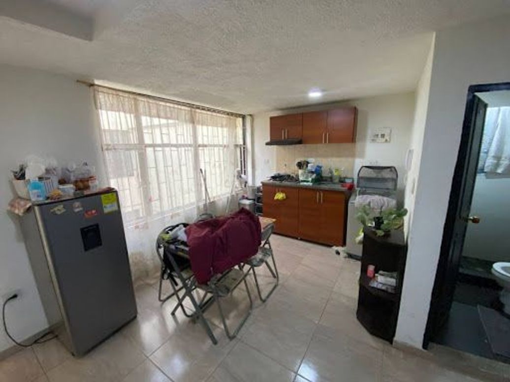 Casa en venta en Santa Lucía, Bogotá · foto 3 de 20