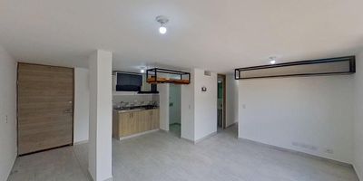 ¡Vive en el lugar que tu familia merece!
¿Cansado de buscar un hogar que lo tenga todo?  Este apartamento en Conjunto Cerrado Majagua– Bello es la solución perfecta.  52 m² , vista exterior, llenos de luz y comodidad, piso 17, con 3  alcobas, 2 baños, sala-comedor, cocina integral y zona de lavandería. Piso cerámica en todas las áreas para fácil mantenimiento.
Disfruta de un estilo de vida único con salón social, 2 ascensores, gimnasio, piscina para grandes y chicos, zonas infantiles, parqueadero para visitantes, zona BBQ y zonas verdes, todo con seguridad privada 24/7.
Ubicación estratégica: cerca del Centro Comercial Fabricato, colegio Mano Amiga, almacenes de cadena El progreso La 2000, fácil acceso por Calle 55 carrera 67B y excelente transporte, servicio integrado al Metro.

 No dejes que otro se adelante… ¡Tu nuevo hogar te espera!
 Contáctame hoy mismo y agenda tu visita.