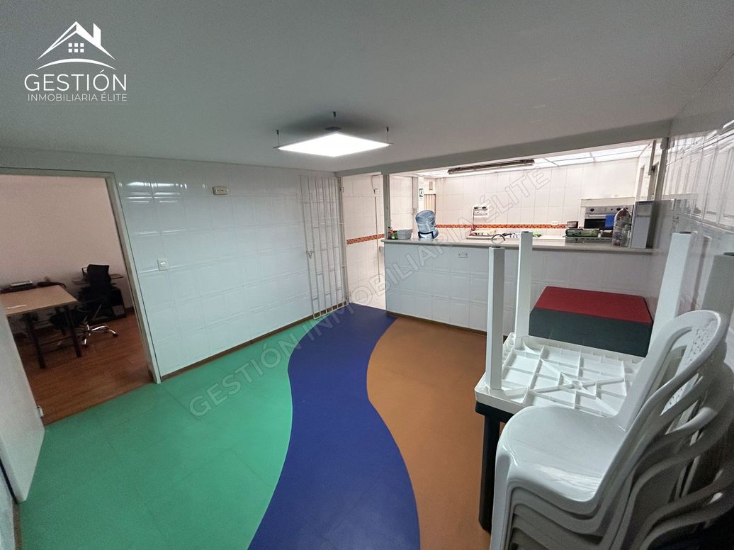Casa de 3 alcobas en venta en Niza, Bogotá, 398 m² · foto 11 de 20