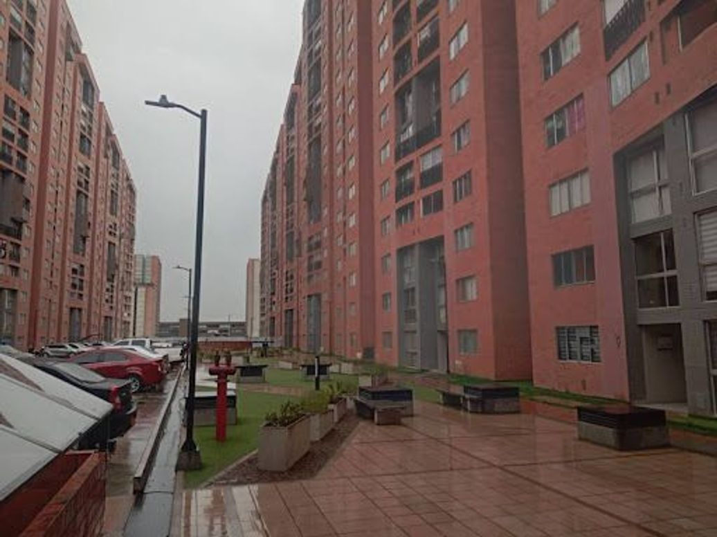 Apartamento de 2 alcobas en venta en Las Brisas, Bogotá, 40 m² · foto 16 de 17