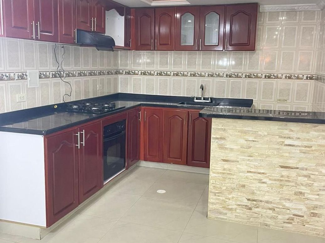 Casa de 3 alcobas en venta en Madelena Iii Y Iv, Bogotá, 65 m² · foto 5 de 19