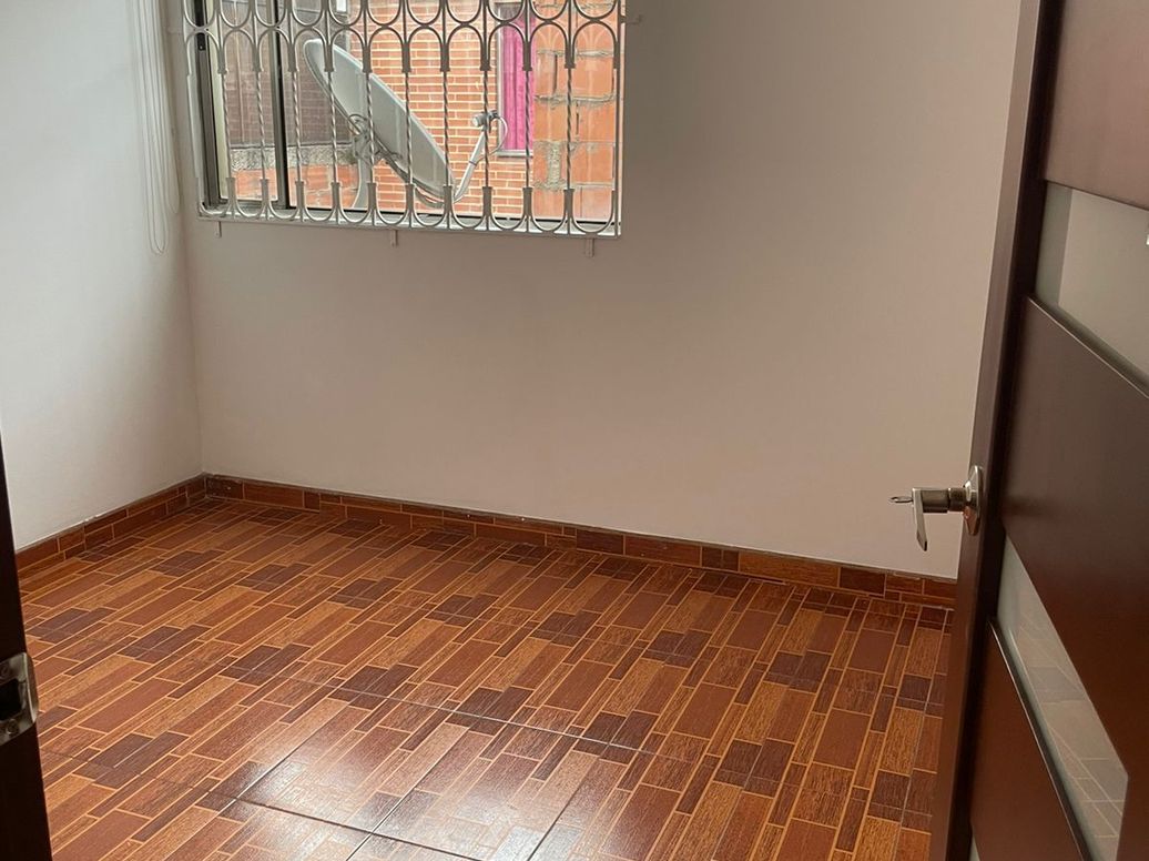 Casa de 3 alcobas en venta en Madelena Iii Y Iv, Bogotá, 65 m² · foto 9 de 19