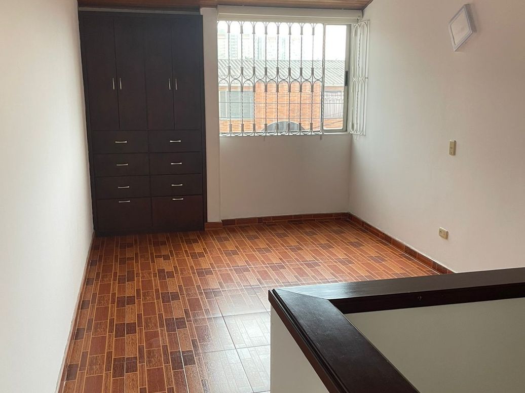 Casa de 3 alcobas en venta en Madelena Iii Y Iv, Bogotá, 65 m² · foto 17 de 19