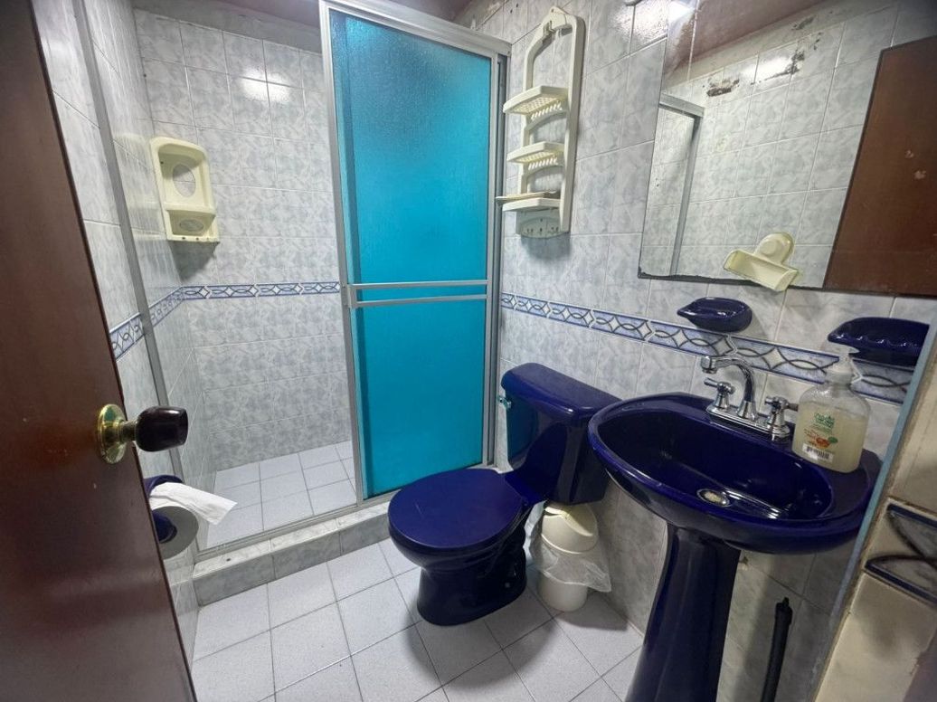 Casa de 7 alcobas en venta en Diana Turbay, Bogotá, 210 m² · foto 10 de 20
