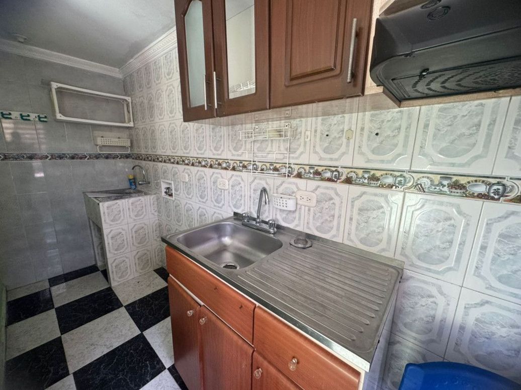 Casa de 7 alcobas en venta en Diana Turbay, Bogotá, 210 m² · foto 7 de 20