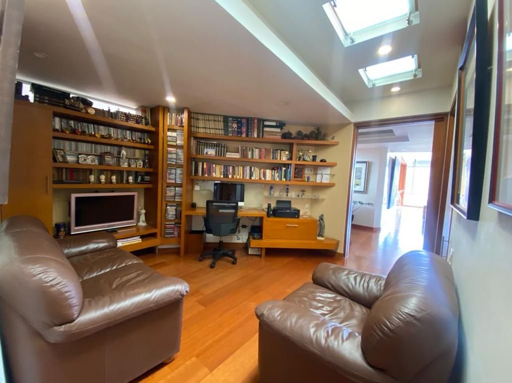 Apartamento de 4 alcobas en venta en Prado Veraniego Norte, Bogotá, 190 m² · foto 14 de 20