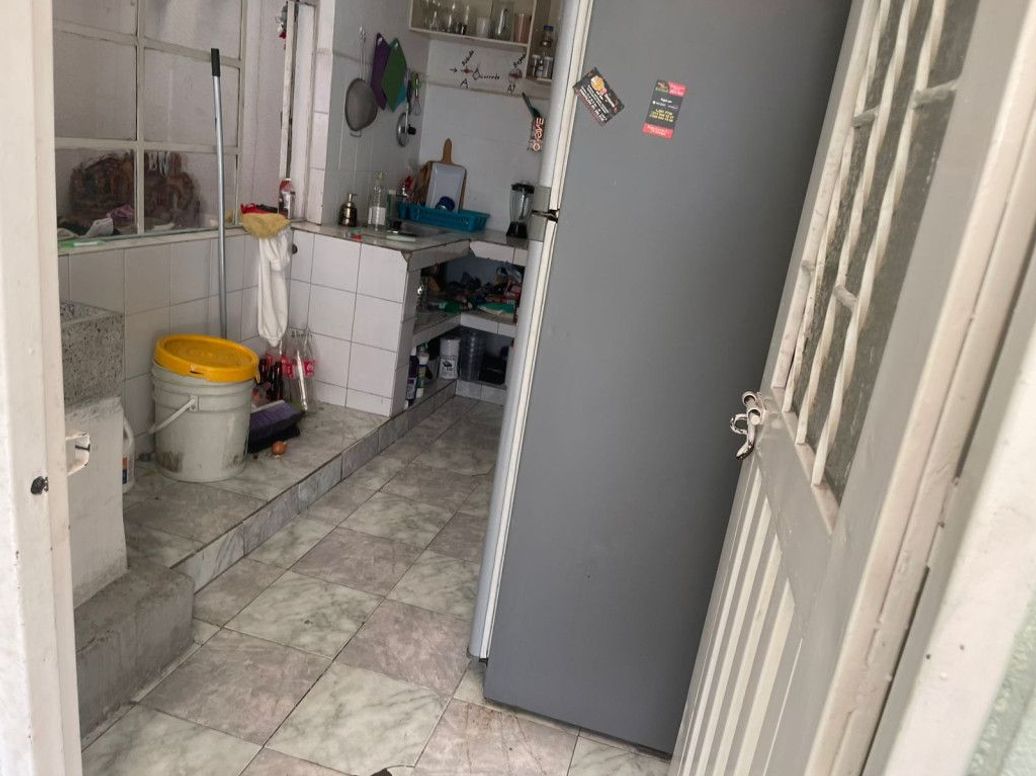 Casa de 16 alcobas en venta en Carvajal, Bogotá, 373 m² · foto 10 de 12