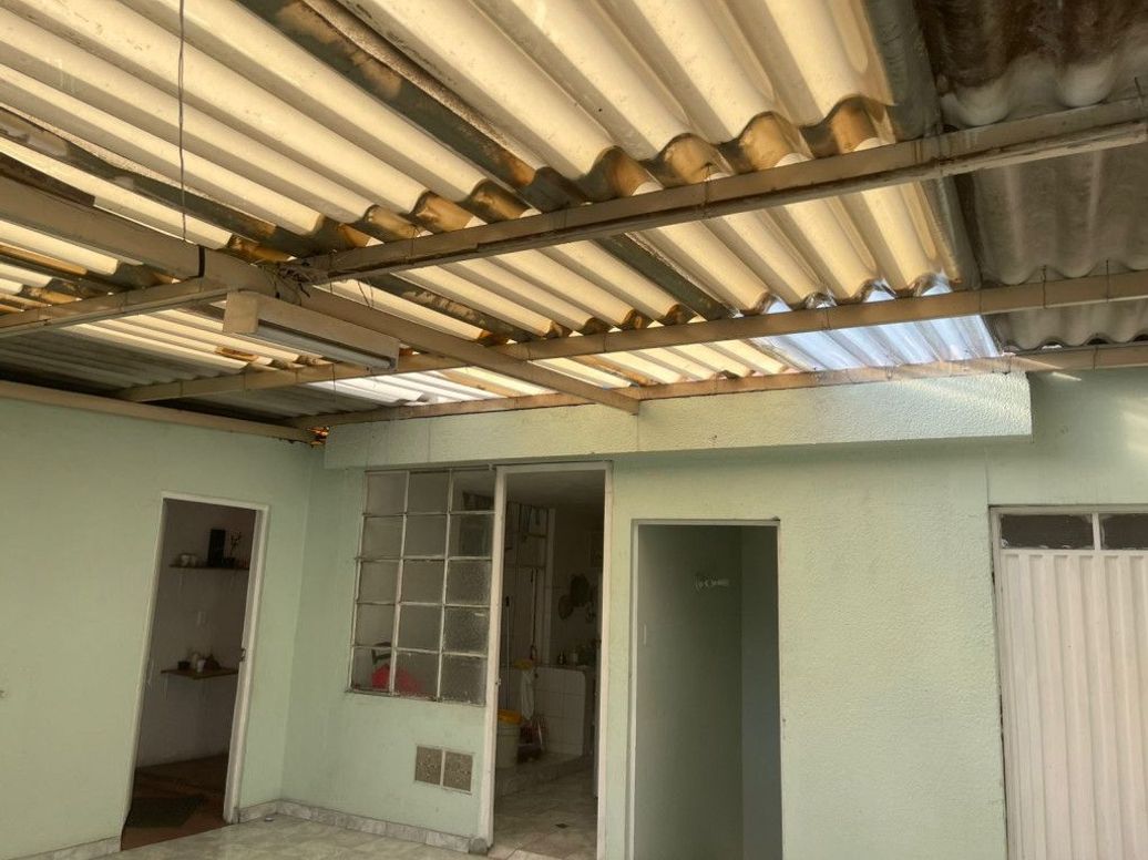 Casa de 16 alcobas en venta en Carvajal, Bogotá, 373 m² · foto 11 de 12