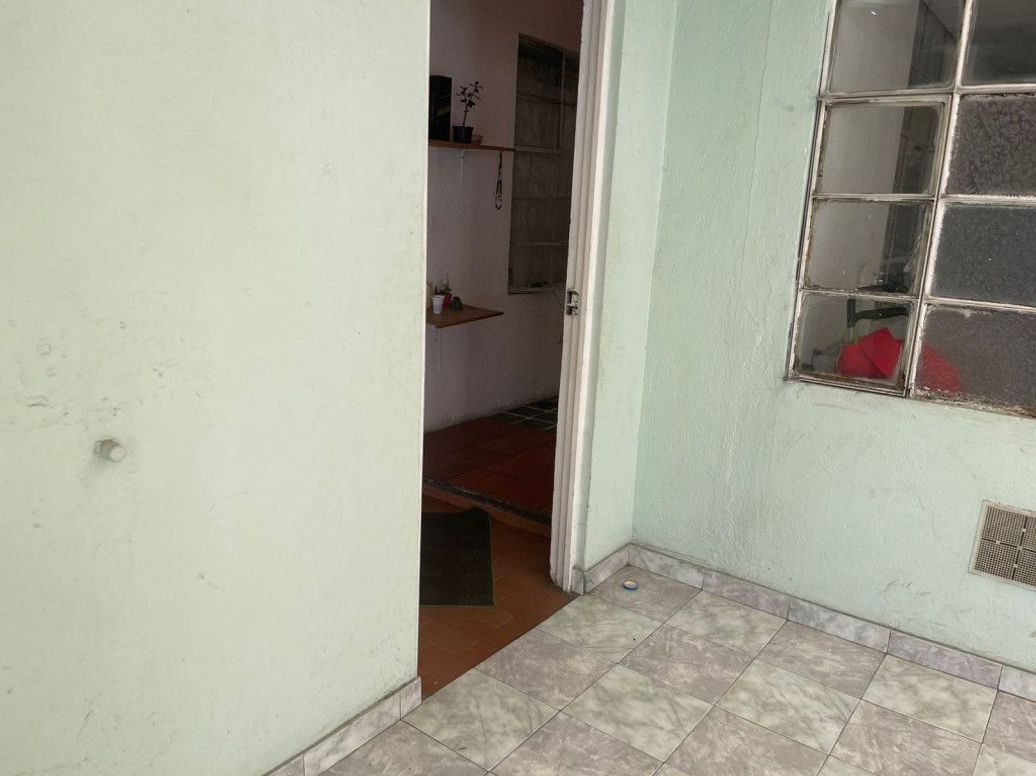 Casa de 16 alcobas en venta en Carvajal, Bogotá, 373 m² · foto 9 de 12