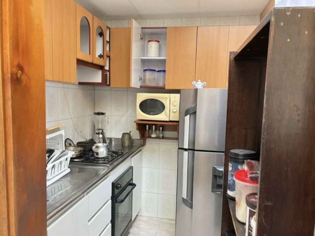 Casa de 7 alcobas en venta en Ciudad Jardín Norte, Bogotá, 350 m² · foto 2 de 7