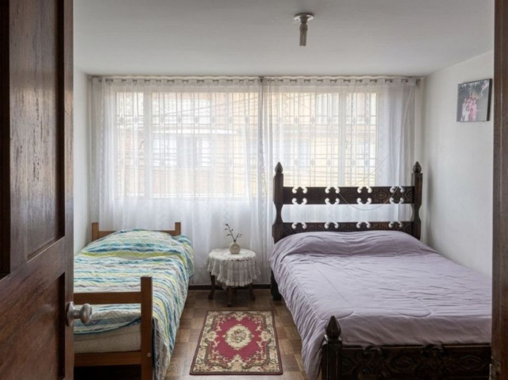 Casa de 7 alcobas en venta en Ciudad Jardín Norte, Bogotá, 350 m² · foto 4 de 7