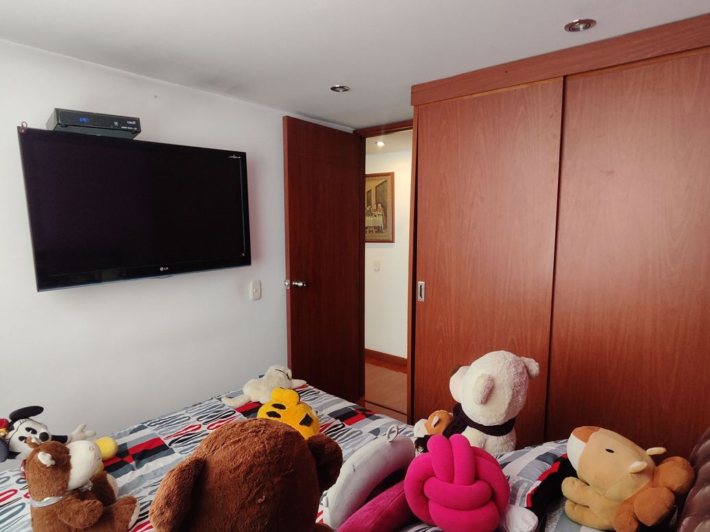 Apartamento de 3 alcobas en venta en Cjr El Bosque, Bogotá, 58 m² · foto 11 de 16