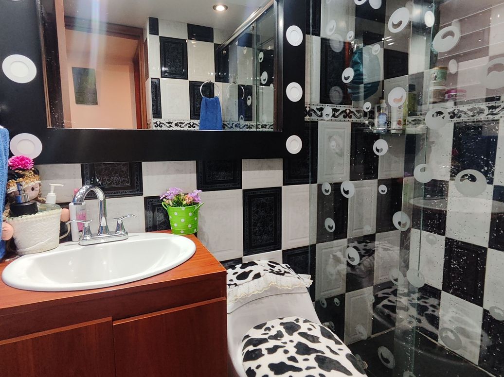 Apartamento de 3 alcobas en venta en Cjr El Bosque, Bogotá, 58 m² · foto 12 de 16