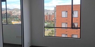 [ARR] ID HOUM: 157037

Entérate de todos los beneficios al arrendar con nosotros:
    • Asistencia e intermediación con el propietario
    • Firma tu contrato online
    • Arrienda sin burocracia, sin papeleos ni notarías

Departamento en arriendo, ubicado en el barrio Ciudad Verde, con una superficie construida de 47.00 m² y superficie total de 47.00  m². 

Sus principales características son:

    • No amoblado
    • 2 dormitorios
    • 2 baños
    • No Admite mascotas
    • Año de construcción: 2020
            
Además, el inmueble cuenta con las siguientes amenidades:

    • Salón de eventos
    • Vigilancia 24 hrs

Si arriendas con nosotros, te brindamos asesoría personalizada durante todo el proceso.

Requisitos para arrendar con nosotros:

    • Arrienda sin codeudor*, fácil, rápido y seguro
    • Demuestra un ingreso mensual neto de al menos 2.5 veces el valor del arriendo (los ingresos mensuales se pueden complementar por las personas que vivirán en este inmueble)
    • Completa tu información básica y mándanos tus extractos bancarios o documentos que demuestren tus ingresos
    • No debes tener reportes negativos en centrales de crédito
        

IMPORTANTE:

    • Te invitamos a agendar una visita a esta propiedad
    • Si tienes alguna duda por favor puedes solicitar más información desde los portales como también contactarte directamente con nosotros
    
Más que una inmobiliaria, somos Houm.
*Aplican T&C