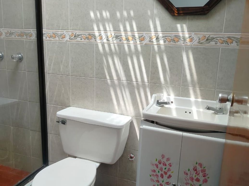 Casa de 4 alcobas en venta en Nueva Autopista, Bogotá, 405 m² · foto 7 de 20