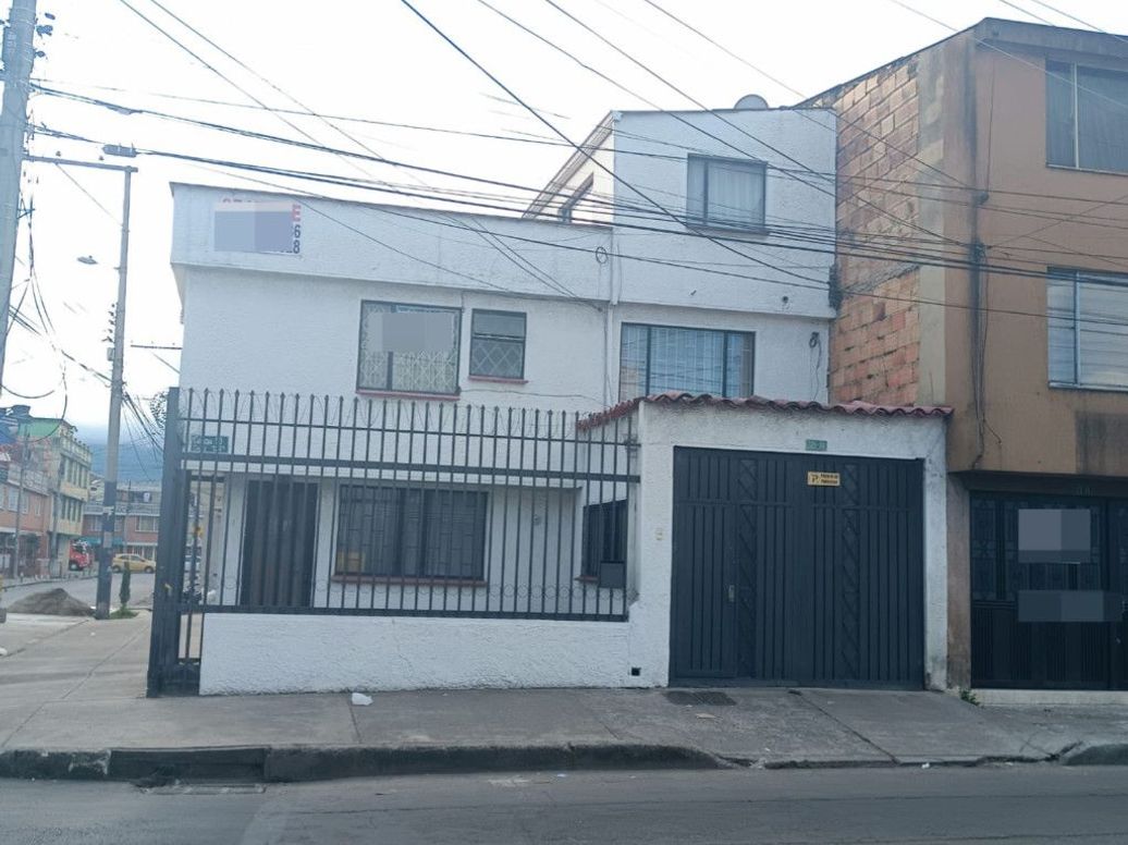 Casa de 8 alcobas en venta en Prado Veraniego, Bogotá, 253 m² · foto 18 de 18