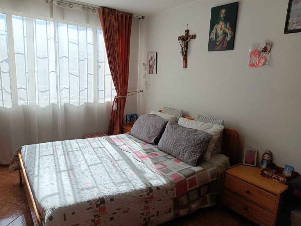 Casa de 8 alcobas en venta en Prado Veraniego, Bogotá, 253 m² · foto 8 de 18