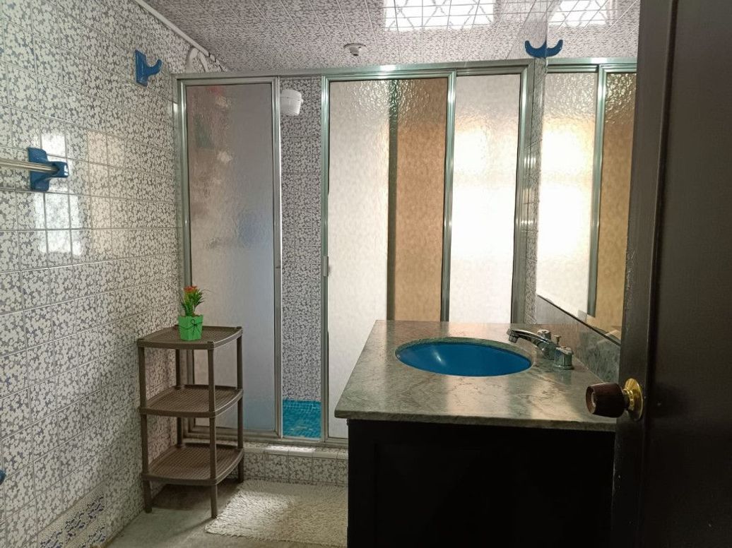 Casa de 8 alcobas en venta en Prado Veraniego, Bogotá, 253 m² · foto 9 de 18