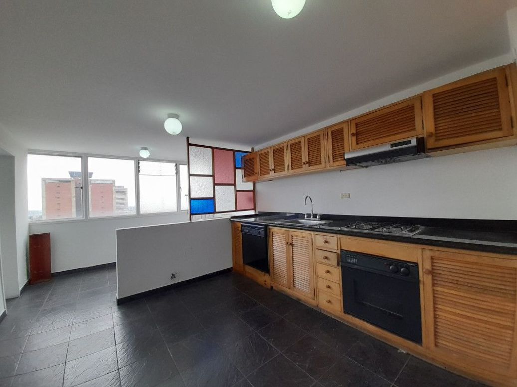 Apartamento de 2 alcobas en venta en La Veracruz, Bogotá, 122 m² · foto 7 de 19