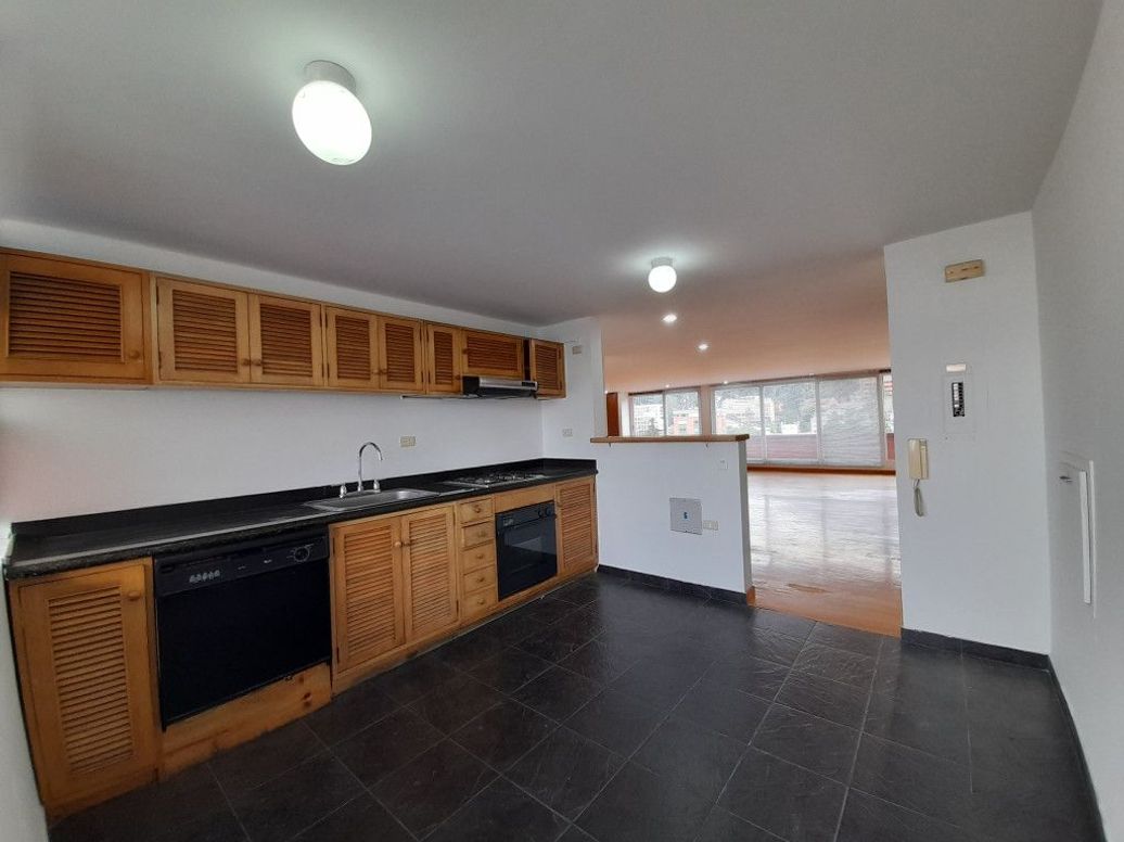 Apartamento de 2 alcobas en venta en La Veracruz, Bogotá, 122 m² · foto 8 de 19