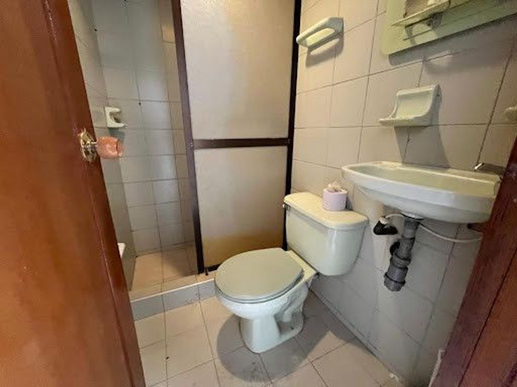 Casa de 7 alcobas en venta en Remanso, Bogotá, 420 m² · foto 13 de 16