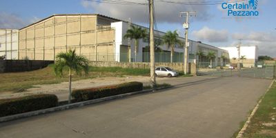Lote en Arriendo Ideal para Inversión – Excelente Ubicación
Oportunidad única de inversión: lote en arriendo estratégicamente ubicado en una zona de alto crecimiento y fácil acceso. Este terreno es perfecto para desarrollar proyectos comerciales, logísticos o de servicios gracias a su amplia exposición, cercanía a vías principales y entorno dinámico.
Cuenta con amplio frente, topografía plana y alto flujo vehicular y peatonal, lo que garantiza visibilidad y proyección para cualquier tipo de negocio. 
 Contáctanos para más información y agendar una visita.
