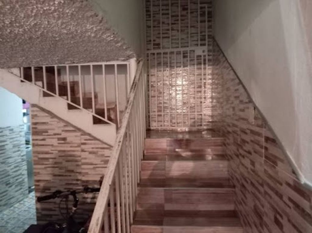 Casa de 6 alcobas en venta en Gran Britalia, Bogotá, 368 m² · foto 10 de 20
